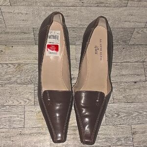 Anne Klein Women's Brown Heels